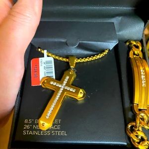 Mens necklace and bracelet